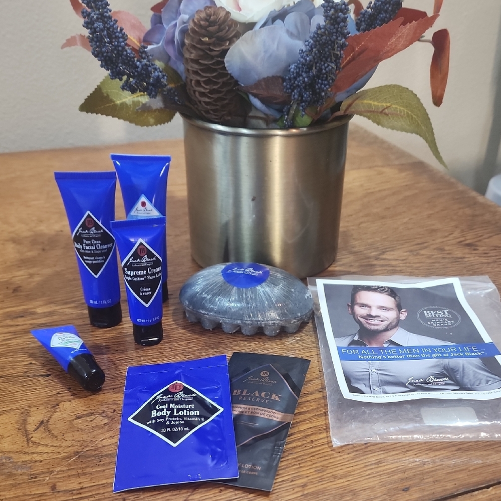 NIB Jack Black Skincare Bundle Set With Full Size Soap